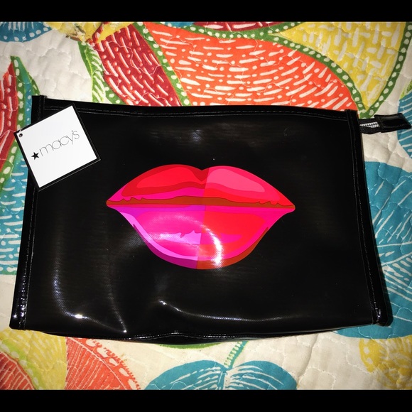 Macy's Makeup Macys Faux Patent Leather Makeup Bag Poshmark
